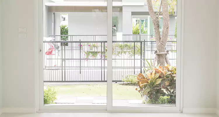 Balcony Screen Door Repair in Hayward, CA
