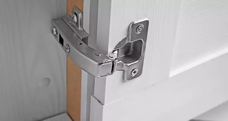 Shower Door Hinge Replacement in Hayward, CA
