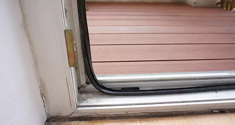 Why Choose Us for Leaking Sliding Glass Door Repair in Hayward, CA?