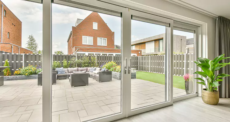 Best Sliding Screen Door Replacement Company in Hayward, CA