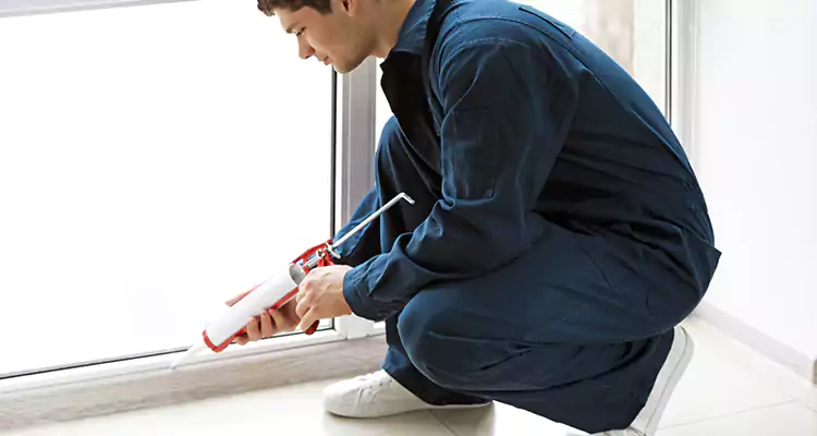Window Glass Caulk Repair in Hayward, CA