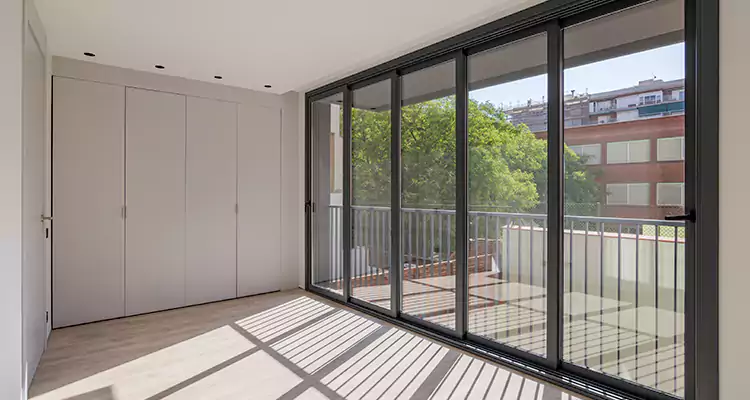 Fix Sliding Screen Door Track in Hayward, CA
